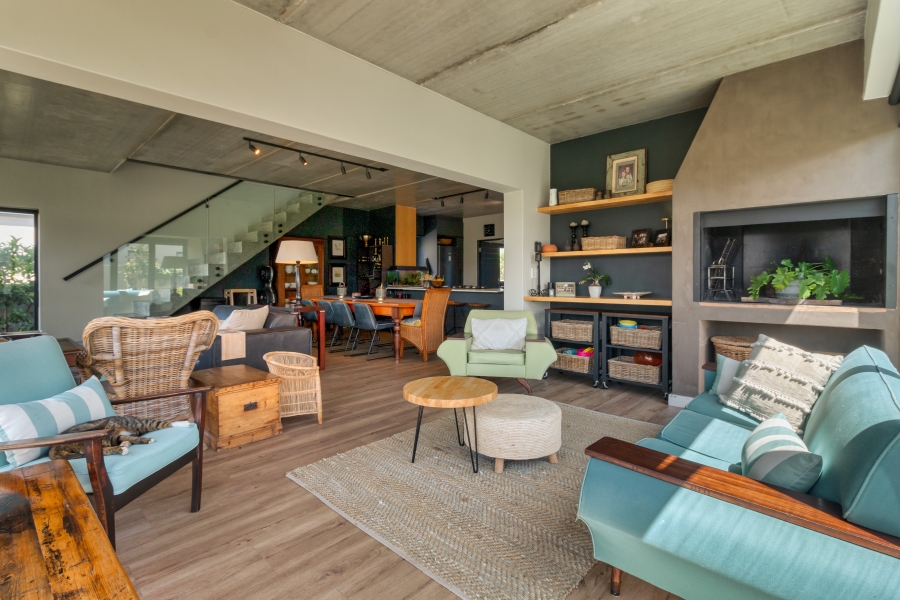 3 Bedroom Property for Sale in Aan de Wijnlanden Western Cape